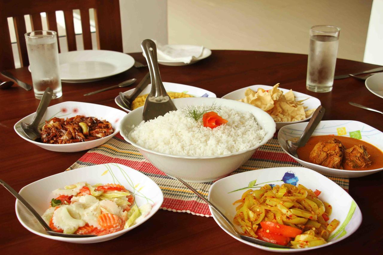 White Elephant Hotel Maskeliya 외부 사진